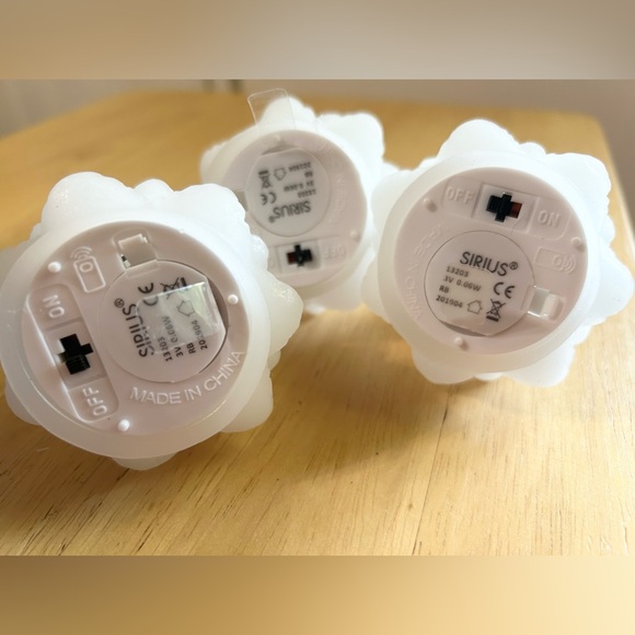 Sirius Mini Tree 4 Piece Set White LED Wax Candles Castle Gate Lights Christmas - Picture 9 of 9